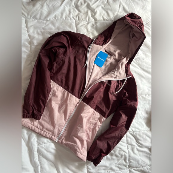 Columbia Jackets & Blazers - Columbia Women's Burgundy and Pink Jacket